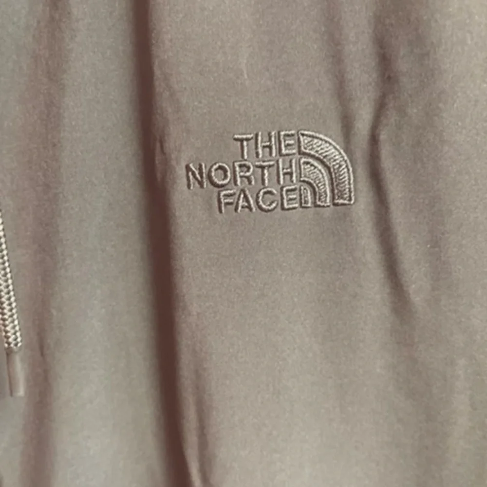 The North Face Men’s Two-Tone Hooded Lightweight Jacket — Dark Gray & Light Gray